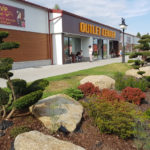 Tvarovan&eacute; stromy u outlet centra 4